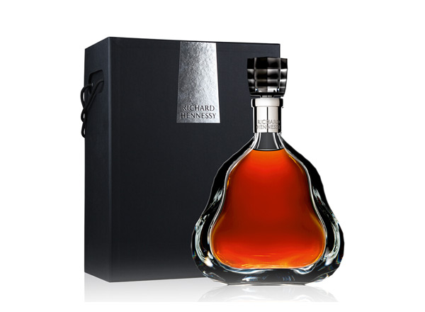 同城收购轩尼诗李察XO回收Hennessy洋酒干邑白兰地700ml