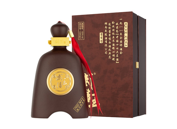 同城武陵酒回收武陵王武王礼盒装白酒